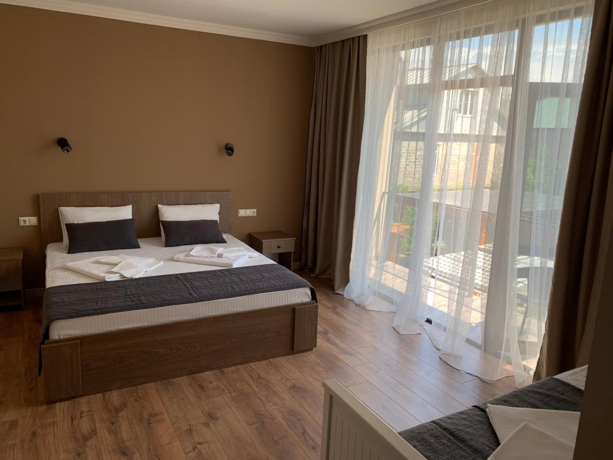 Guest House Smile Кобулети Екстериор снимка