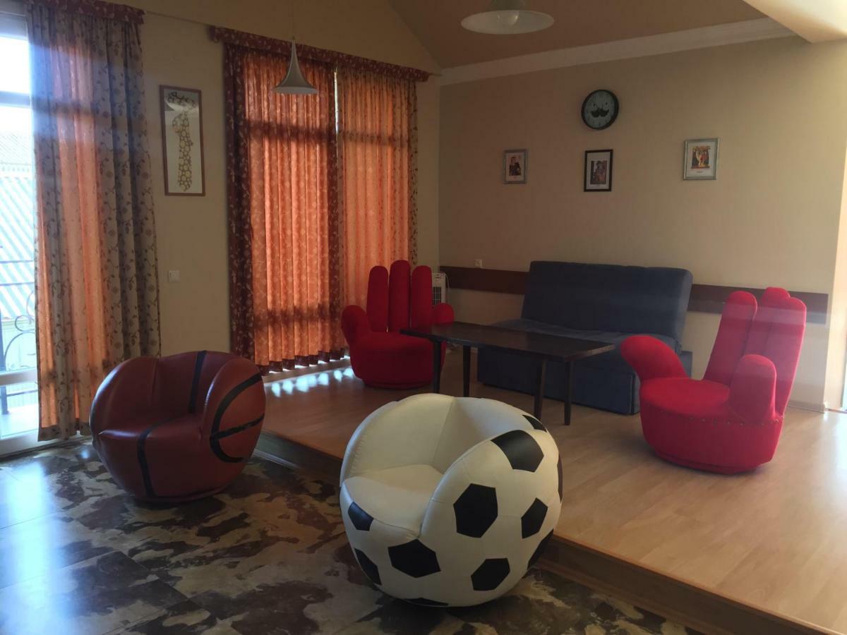 Guest House Smile Кобулети Екстериор снимка